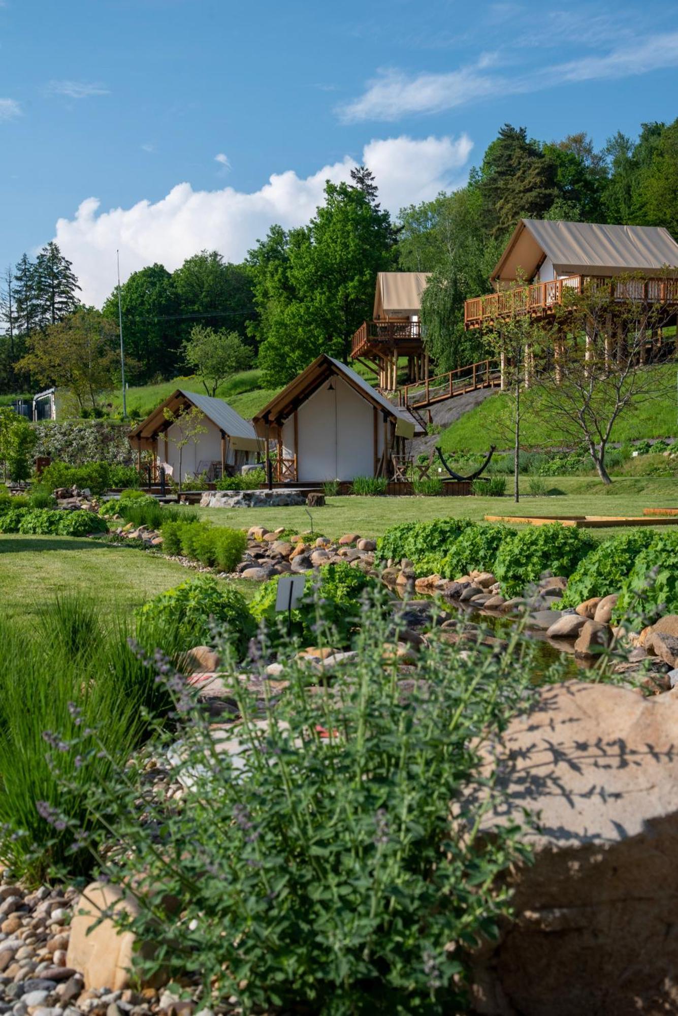 Forrest Glamping * Banska Stiavnica