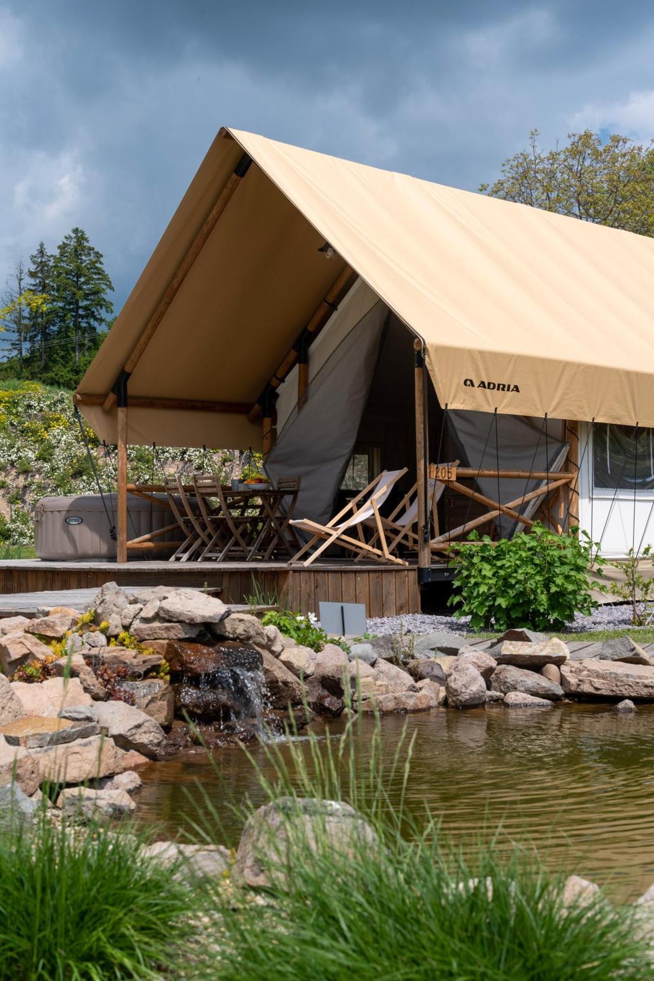 Luxury tent Forrest Glamping Banska Stiavnica